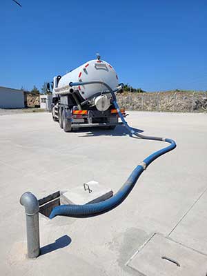 Commercial Septic Tank Pumping Services